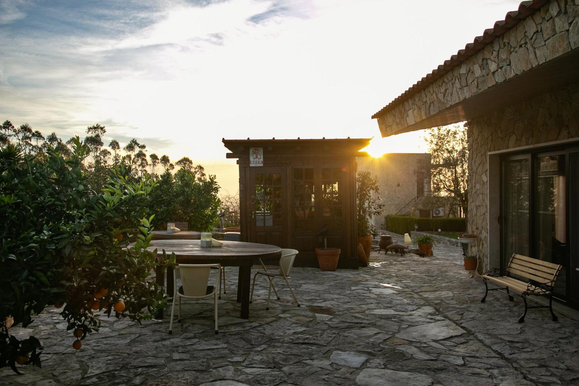 Casas Da Gralha Bed & Breakfast Turquel Exterior photo