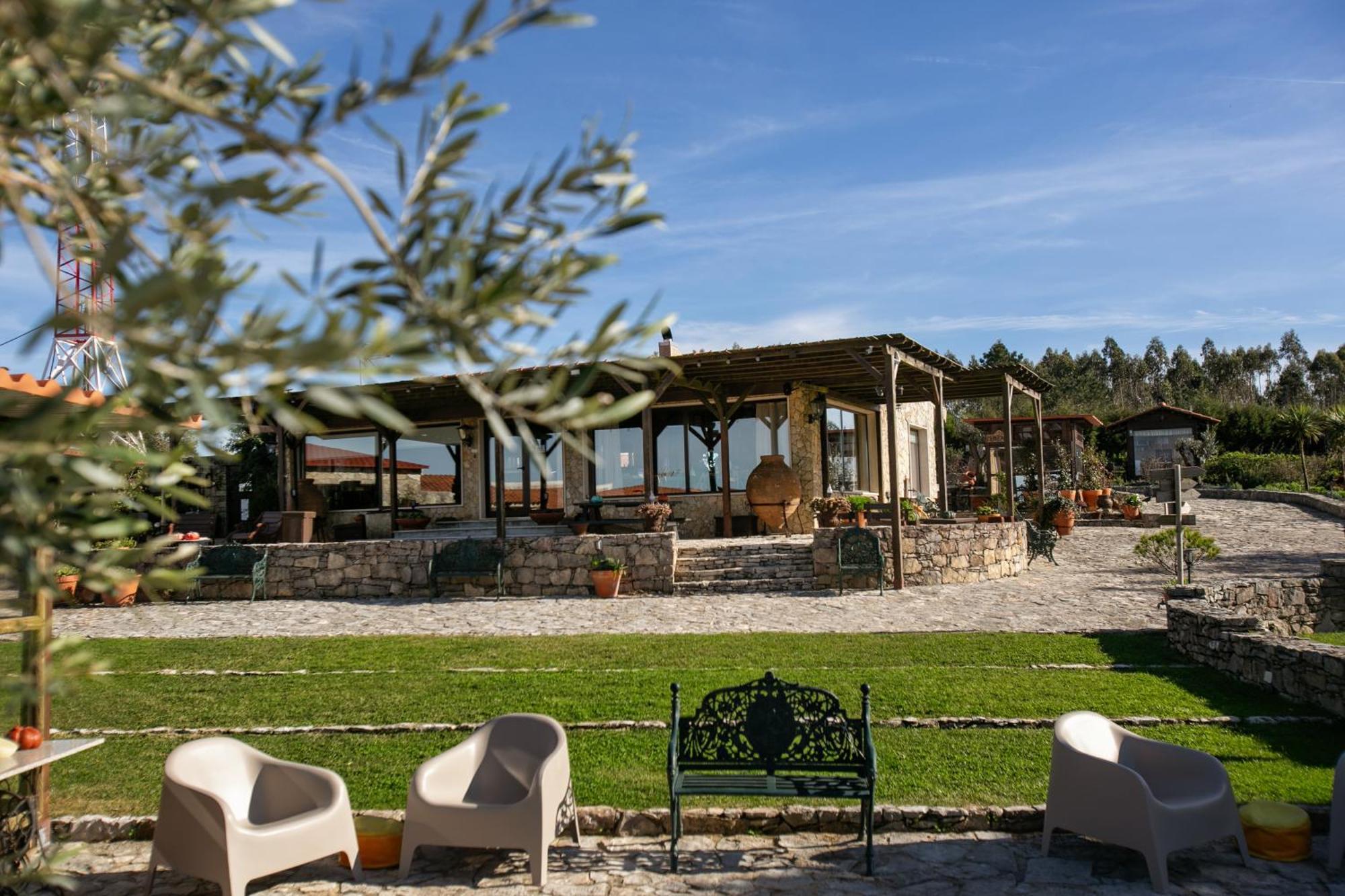 Casas Da Gralha Bed & Breakfast Turquel Exterior photo