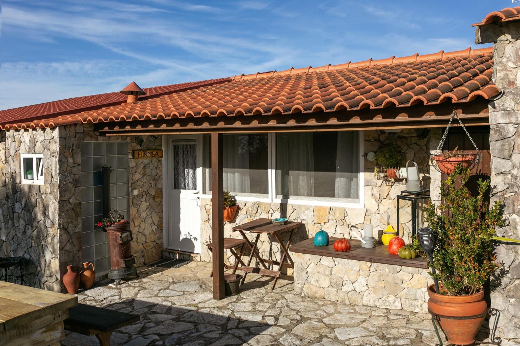Casas Da Gralha Bed & Breakfast Turquel Room photo